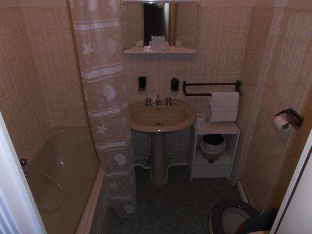 Relais Du Sidobre Hotell Lacrouzette Rum bild